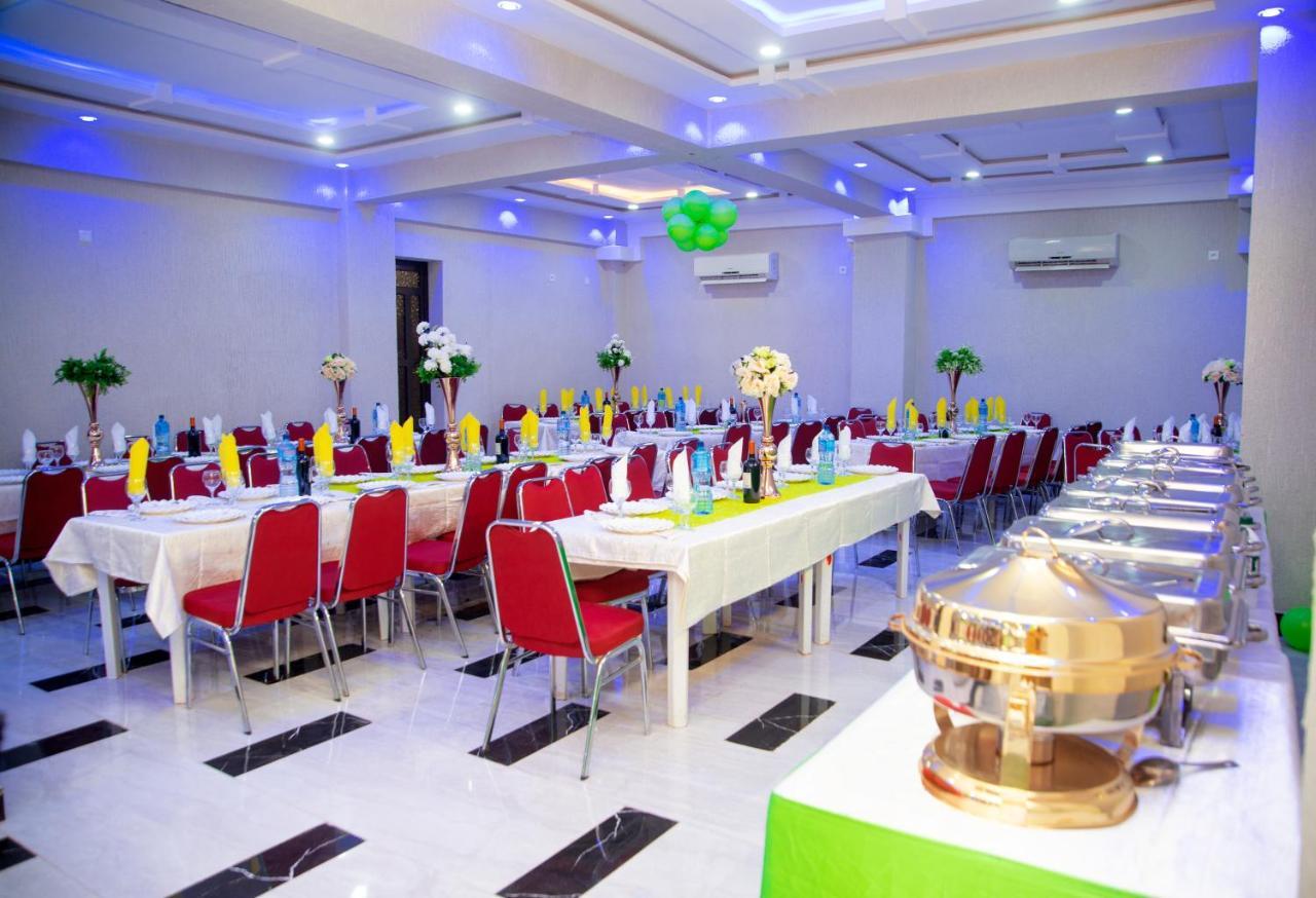 Hotel Mavilla Cotonou Kültér fotó