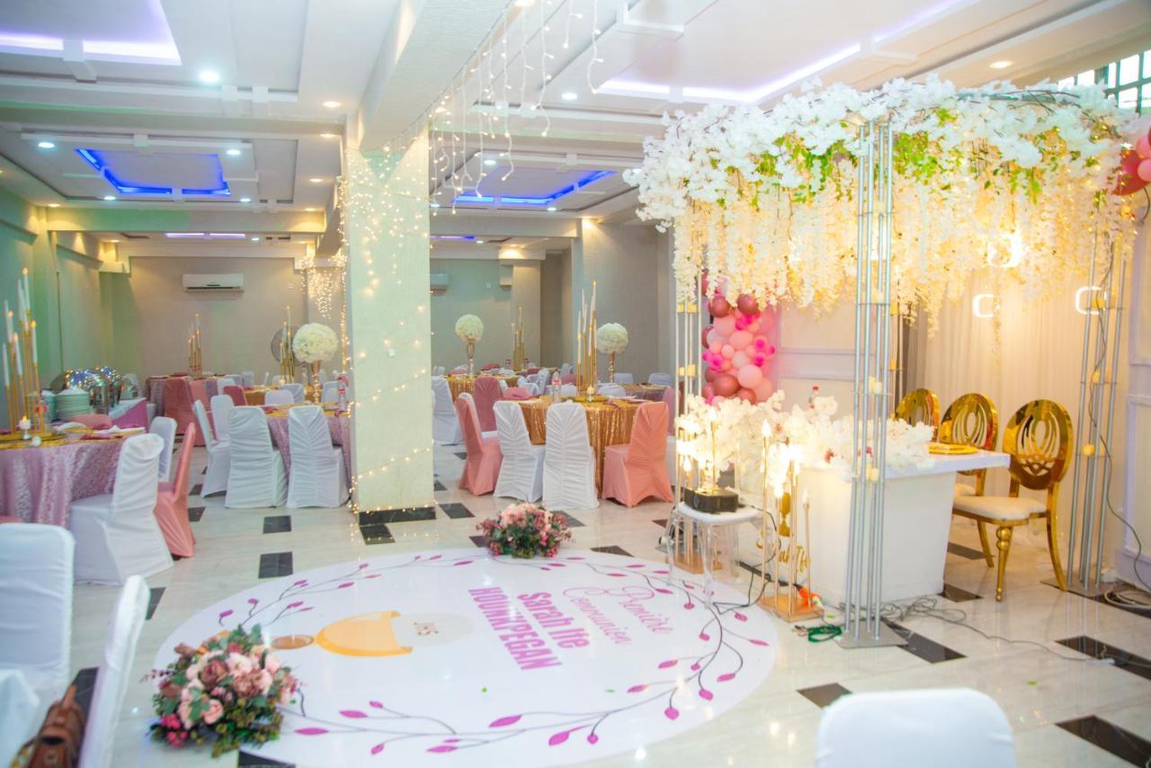Hotel Mavilla Cotonou Kültér fotó