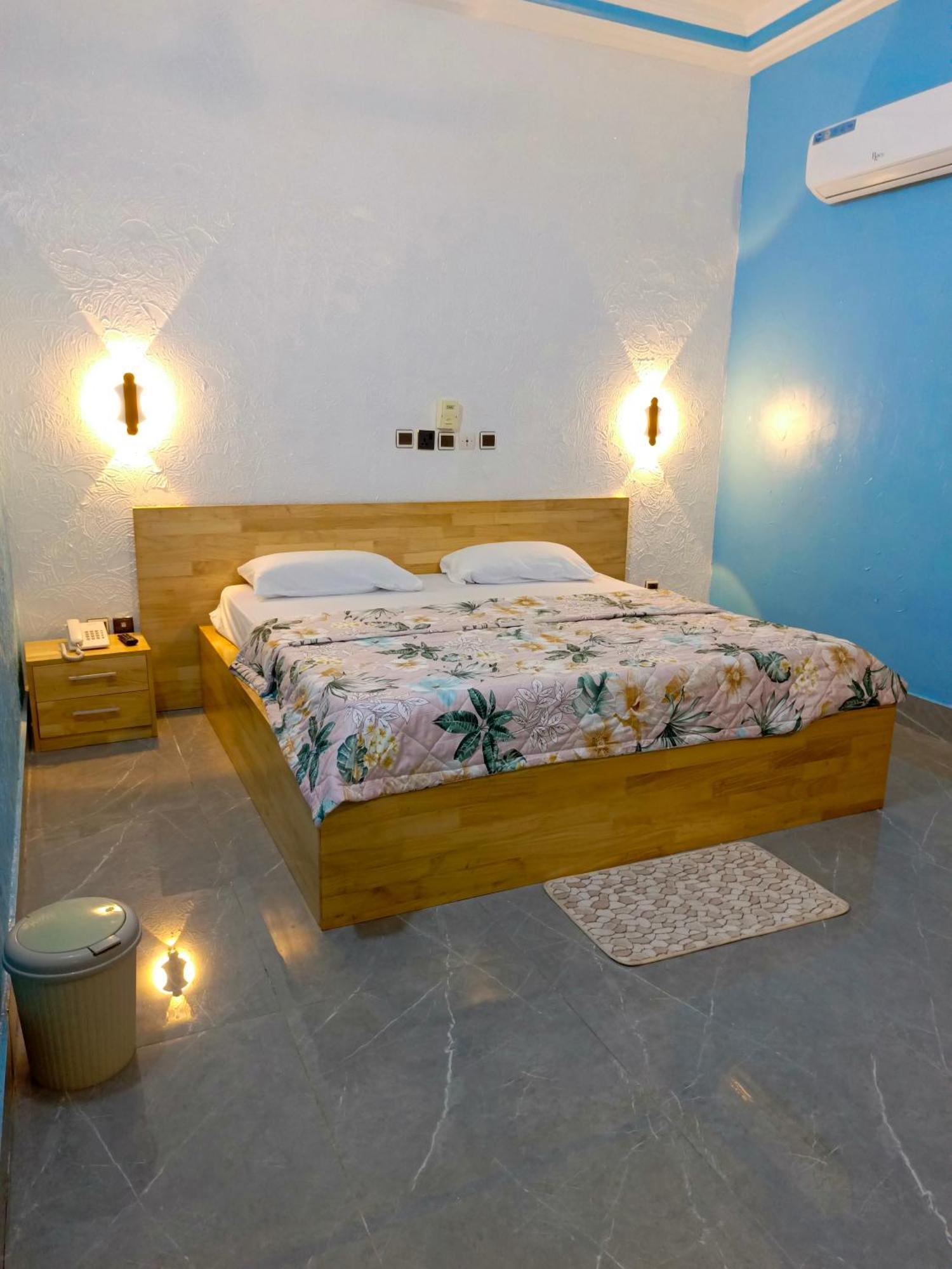 Hotel Mavilla Cotonou Kültér fotó