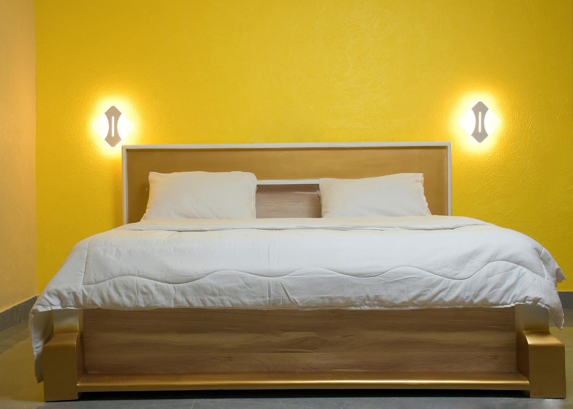 Hotel Mavilla Cotonou Kültér fotó