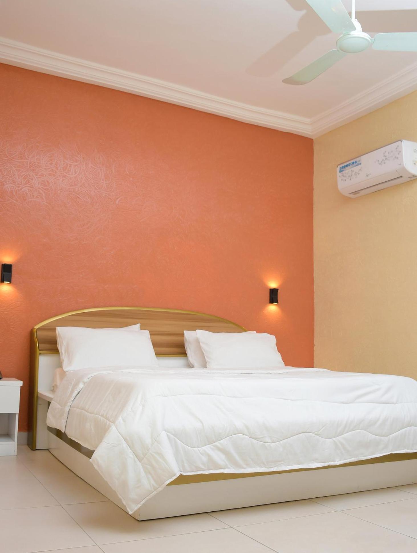 Hotel Mavilla Cotonou Kültér fotó