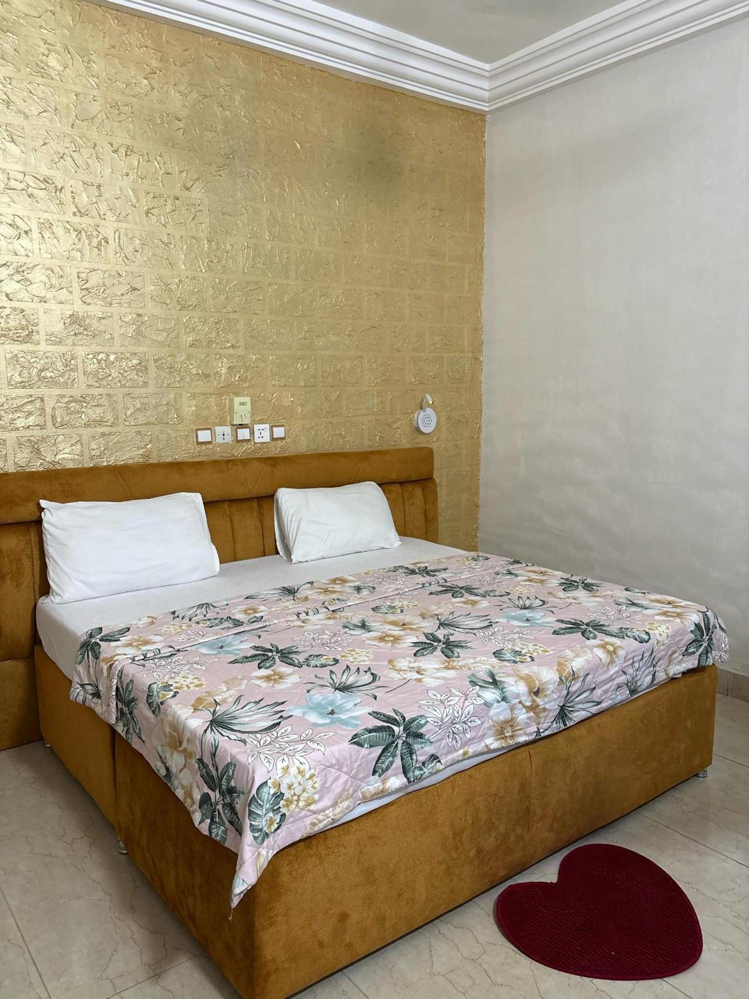Hotel Mavilla Cotonou Kültér fotó